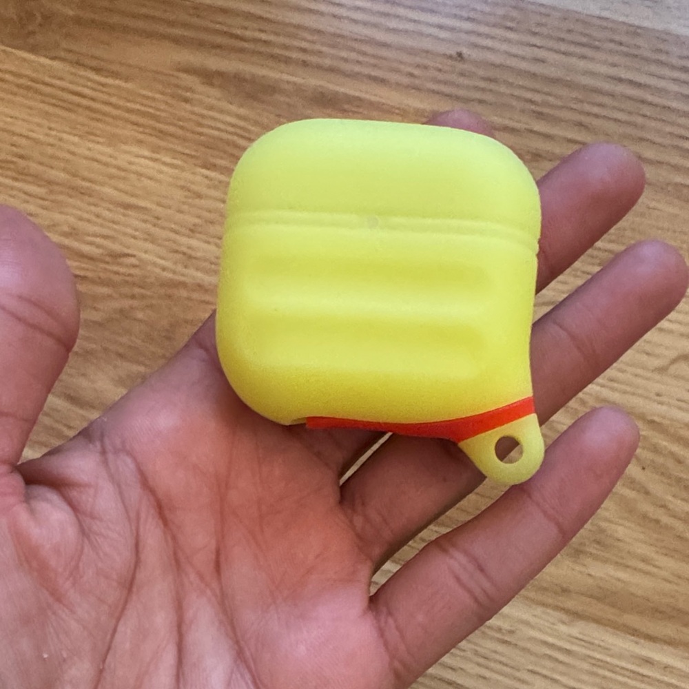 Neon Silicone Apple AirPod 4 Case ✨ - Picture 3 of 5